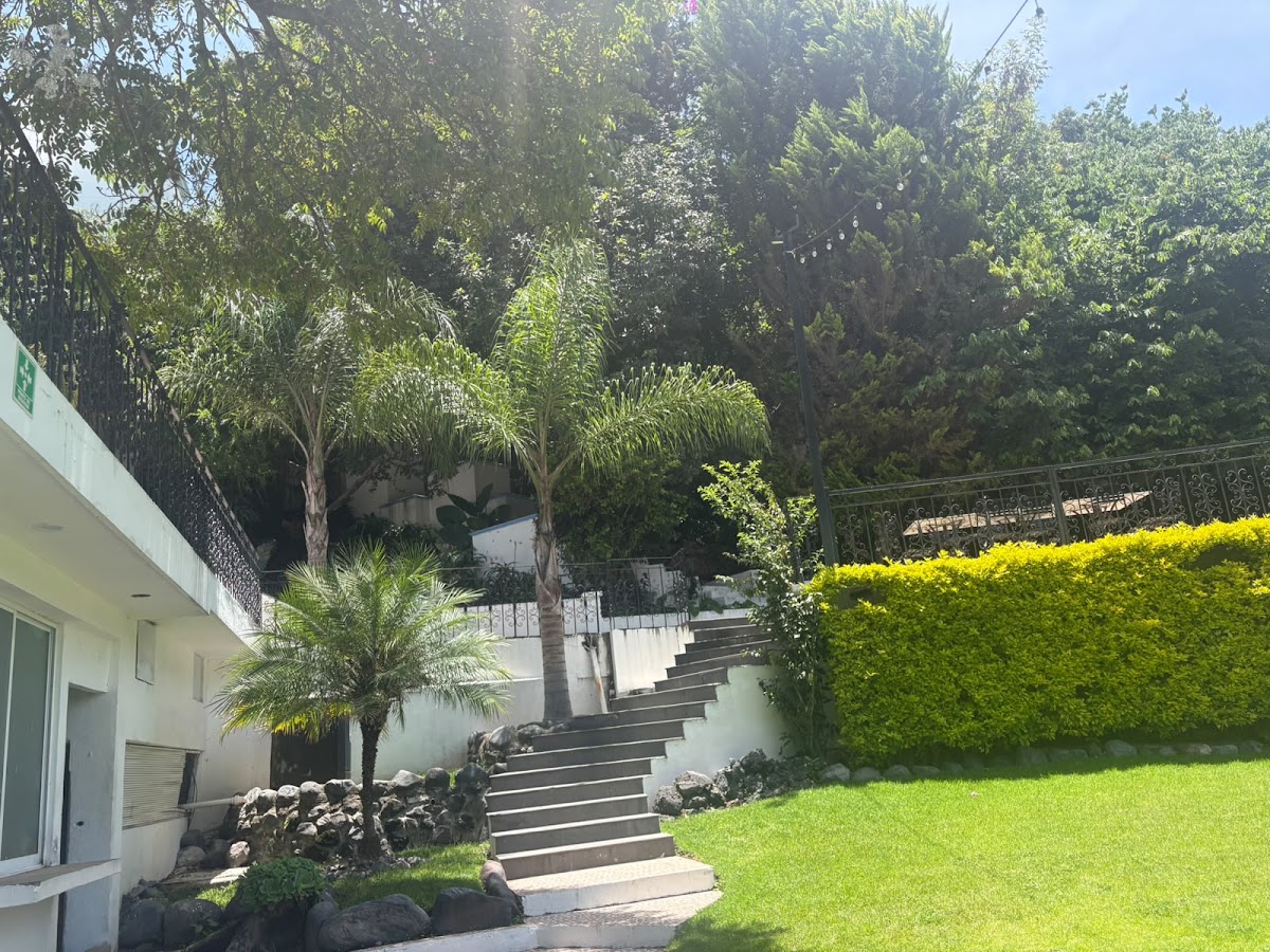 Uprava, Monterrey