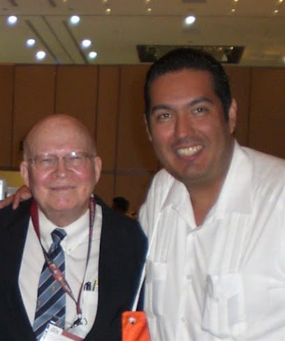 Dr. Ramiro Miguel García Perales, Neurocirujano