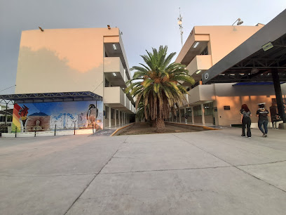 Escuela Industrial y Preparatoria Técnica "Pablo Livas" Unidad Poniente | UANL