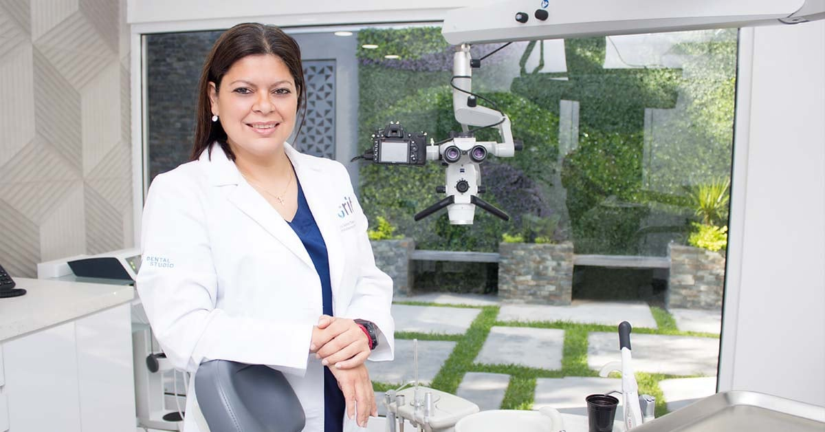Dra. Gabriela Chapa, Periodoncista, Monterrey