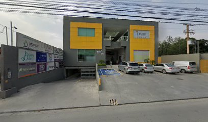 Dra. Diana Durón Vázquez, Dermatólogo