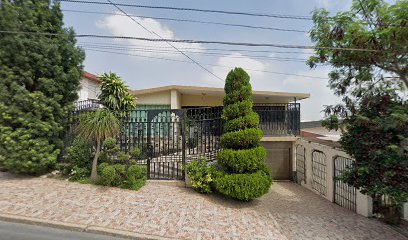 Dr. Carlos Salinas Camacho, Otorrinolaringólogo