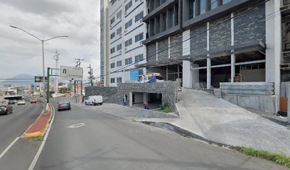 Dr. Gonzalo Bautista Carmona, Otorrinolaringólogo