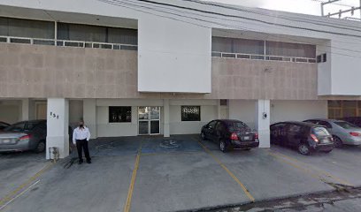 Dr. Ezequiel Herrera Medina, Cirujano oncólogo