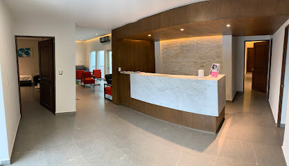 Dr. Luis Alberto Zavala Salazar, Cirujano Bariatra