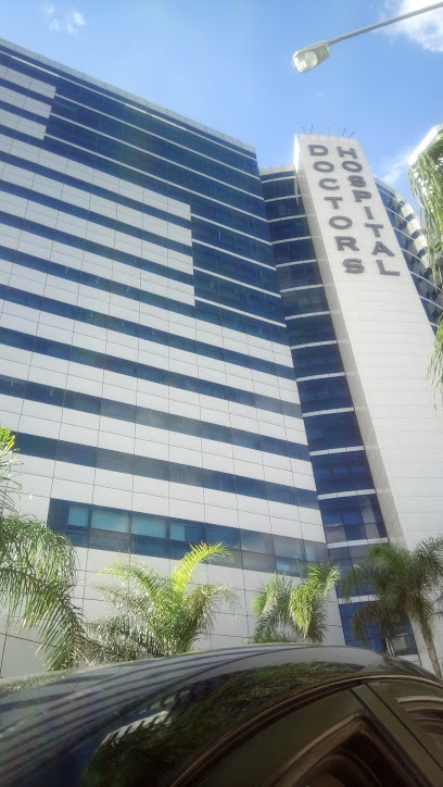 Dra Fabiola Iracheta. Cirujana Nasal -Otorrinolaringología Doctors Hospital