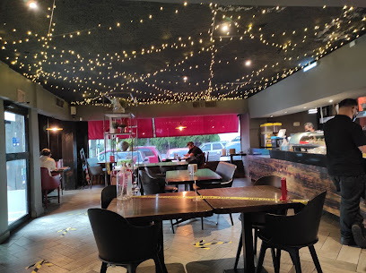 Koto sushi bar Revolución