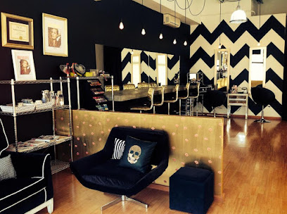 Besame Mucho Make Up Academy