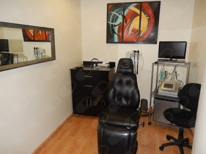 Dr. Rolando De la Garza Giacoman, Otorrinolaringólogo